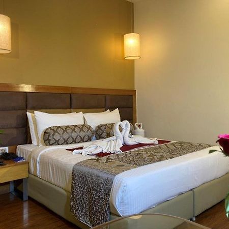 Hotel Ramanashree Richmond Bangalore Exterior foto