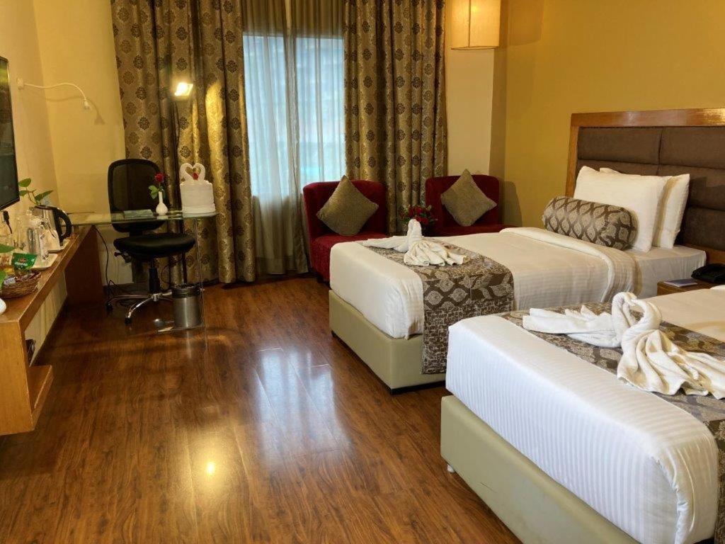 Hotel Ramanashree Richmond Bangalore Exterior foto